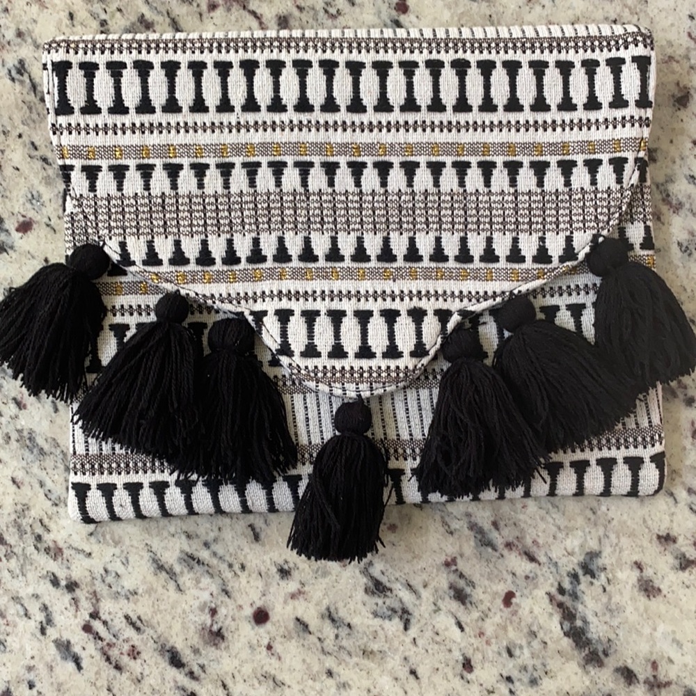 Brand new with tags Mud Pie clutch